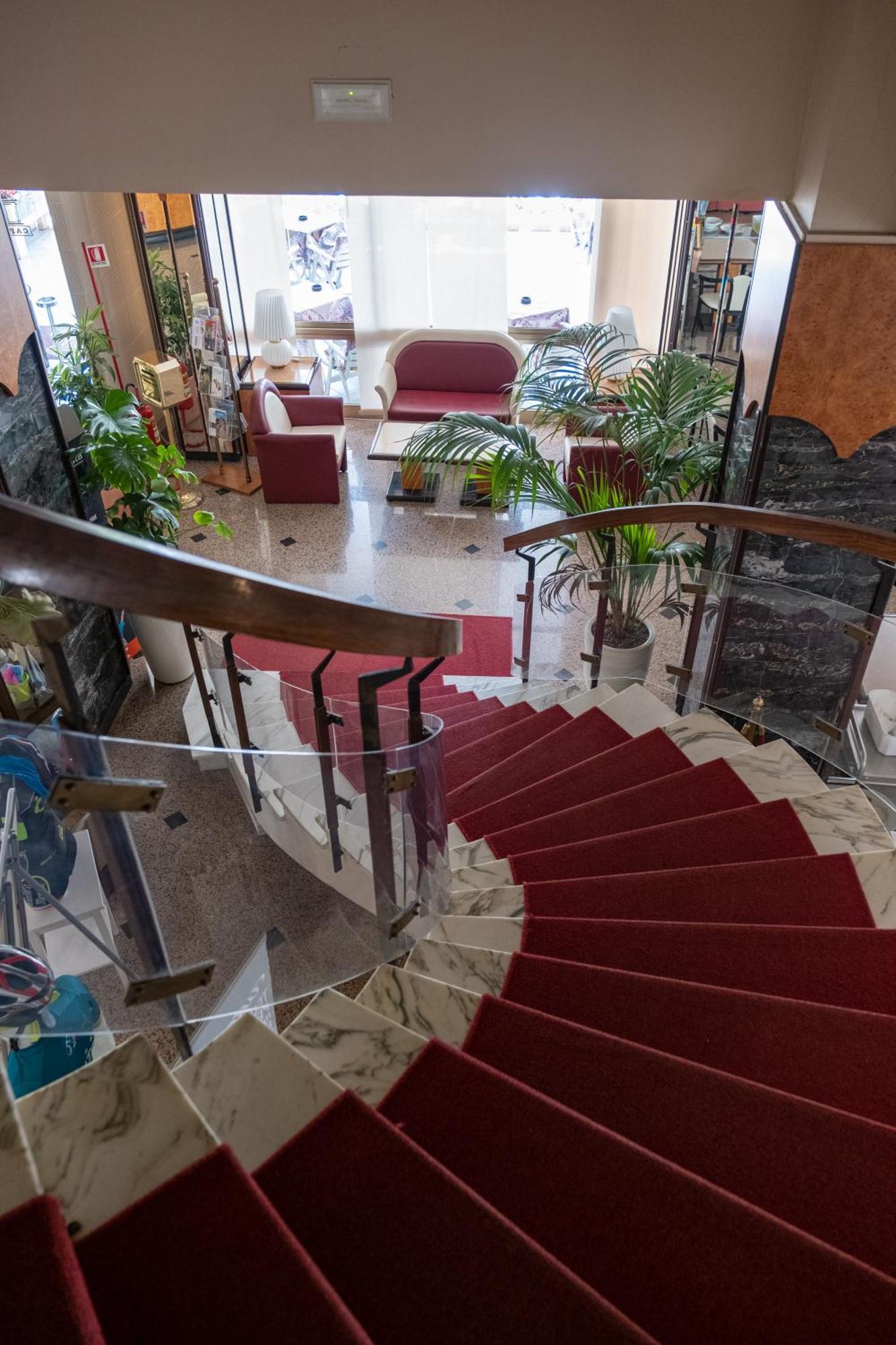Hotel Capitol Gatteo a Mare Kültér fotó