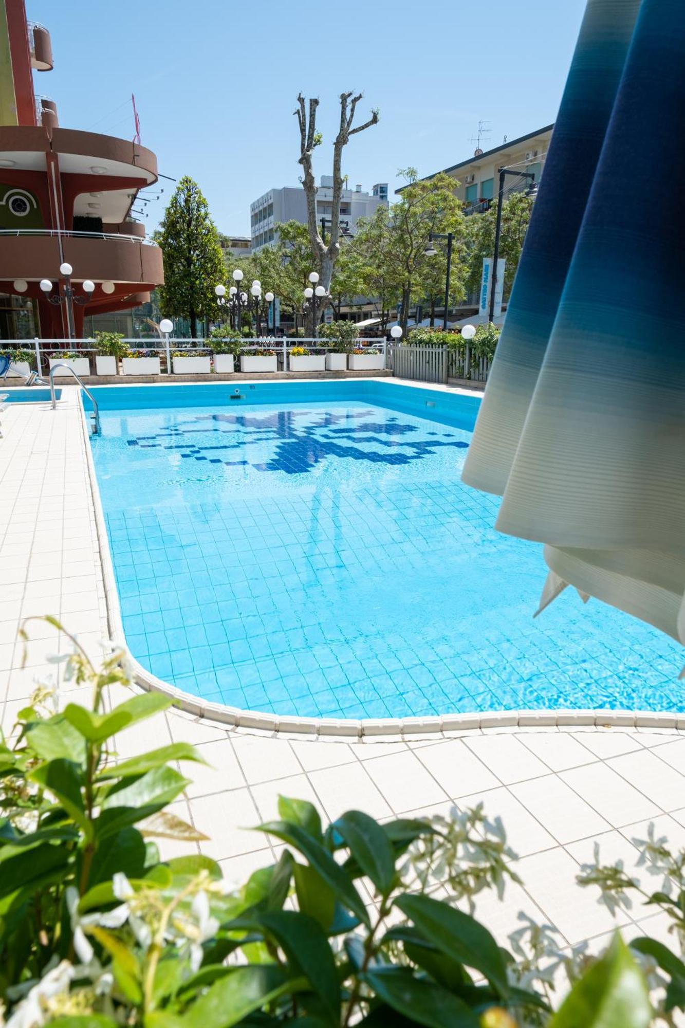 Hotel Capitol Gatteo a Mare Kültér fotó